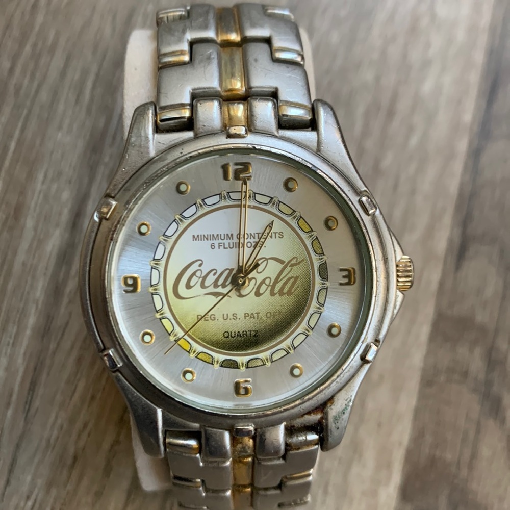 Coca Cola Wrist Watch 2002 CocaCola Coke Soda Wristwatch Adjustable Strap